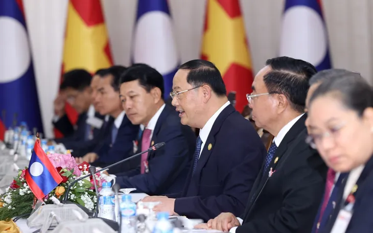 Thủ tướng Chính phủ Phạm Minh Chính hội đàm với Thủ tướng Lào Sonexay Siphandone - Ảnh 3. Thủ tướng Chính phủ Phạm Minh Chính hội đàm với Thủ tướng Lào Sonexay Siphandone - Ảnh 3.