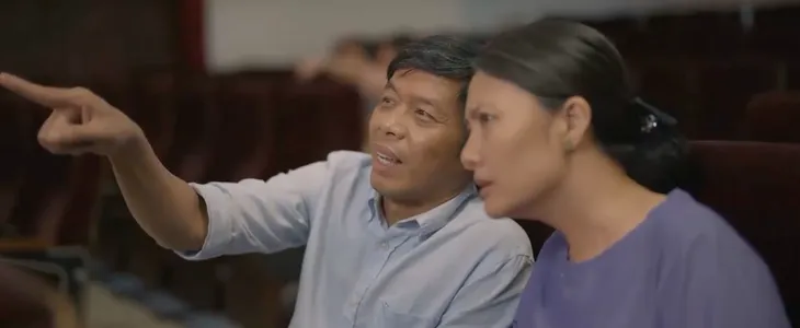 Mẹ rơm - Tập cuối: Hạt Dẻ lớn lên bình an, vỡ òa hạnh phúc nhận lại mẹ Loan - Ảnh 14. Mẹ rơm - Tập cuối: Hạt Dẻ lớn lên bình an, vỡ òa hạnh phúc nhận lại mẹ Loan - Ảnh 14.