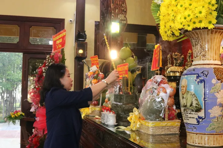 Tri ân Chủ tịch Tôn Đức Thắng - người lãnh đạo mẫu mực của Đảng, Nhà nước - Ảnh 1. Tri ân Chủ tịch Tôn Đức Thắng - người lãnh đạo mẫu mực của Đảng, Nhà nước - Ảnh 1.