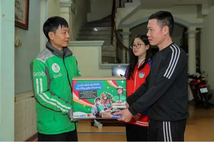 Hành trình mang yêu thương và hy vọng cho mùa xuân mới - Ảnh 9. Hành trình mang yêu thương và hy vọng cho mùa xuân mới - Ảnh 9.