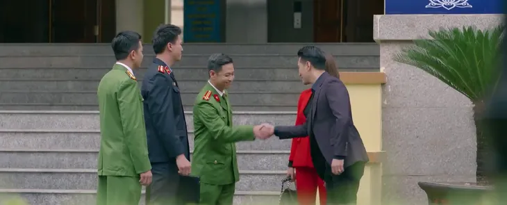 Hành trình công lý - Tập cuối: Hoàng lấy lại trong sạch, Việt bị buộc tội - Ảnh 3. Hành trình công lý - Tập cuối: Hoàng lấy lại trong sạch, Việt bị buộc tội - Ảnh 3.