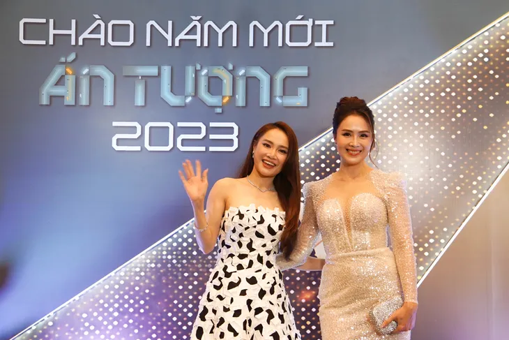 Mỹ nhân vũ trụ điện ảnh VTV đọ sắc tại VTV Awards 2022 - Ảnh 8. Mỹ nhân vũ trụ điện ảnh VTV đọ sắc tại VTV Awards 2022 - Ảnh 8.