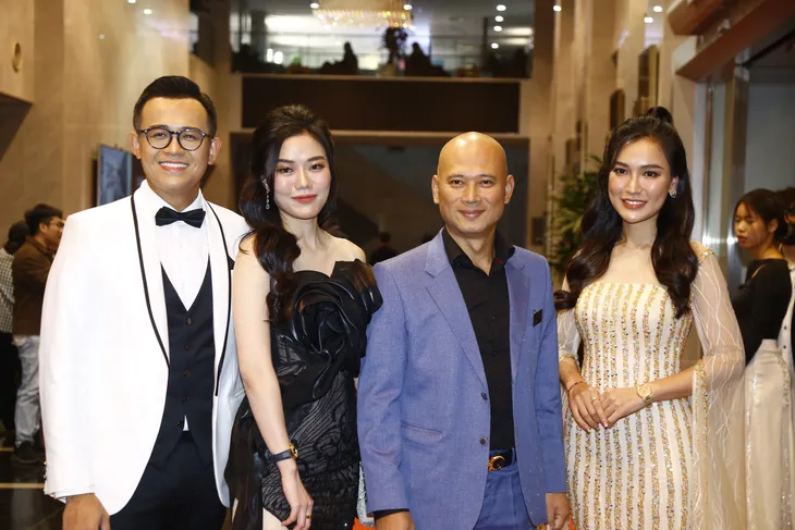 Mỹ nhân vũ trụ điện ảnh VTV đọ sắc tại VTV Awards 2022 - Ảnh 12. Mỹ nhân vũ trụ điện ảnh VTV đọ sắc tại VTV Awards 2022 - Ảnh 12.