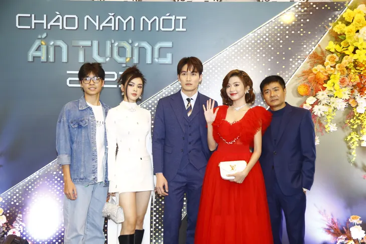 Mỹ nhân vũ trụ điện ảnh VTV đọ sắc tại VTV Awards 2022 - Ảnh 6. Mỹ nhân vũ trụ điện ảnh VTV đọ sắc tại VTV Awards 2022 - Ảnh 6.