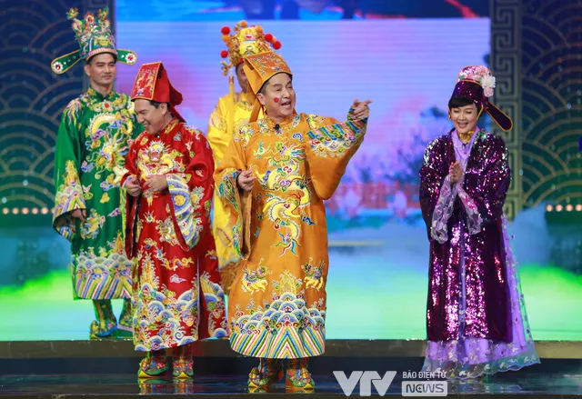 Táo quân 2023: Táo Giao thông Chí Trung lắm mưu nhiều kế - Ảnh 12. Táo quân 2023: Táo Giao thông Chí Trung lắm mưu nhiều kế - Ảnh 12.