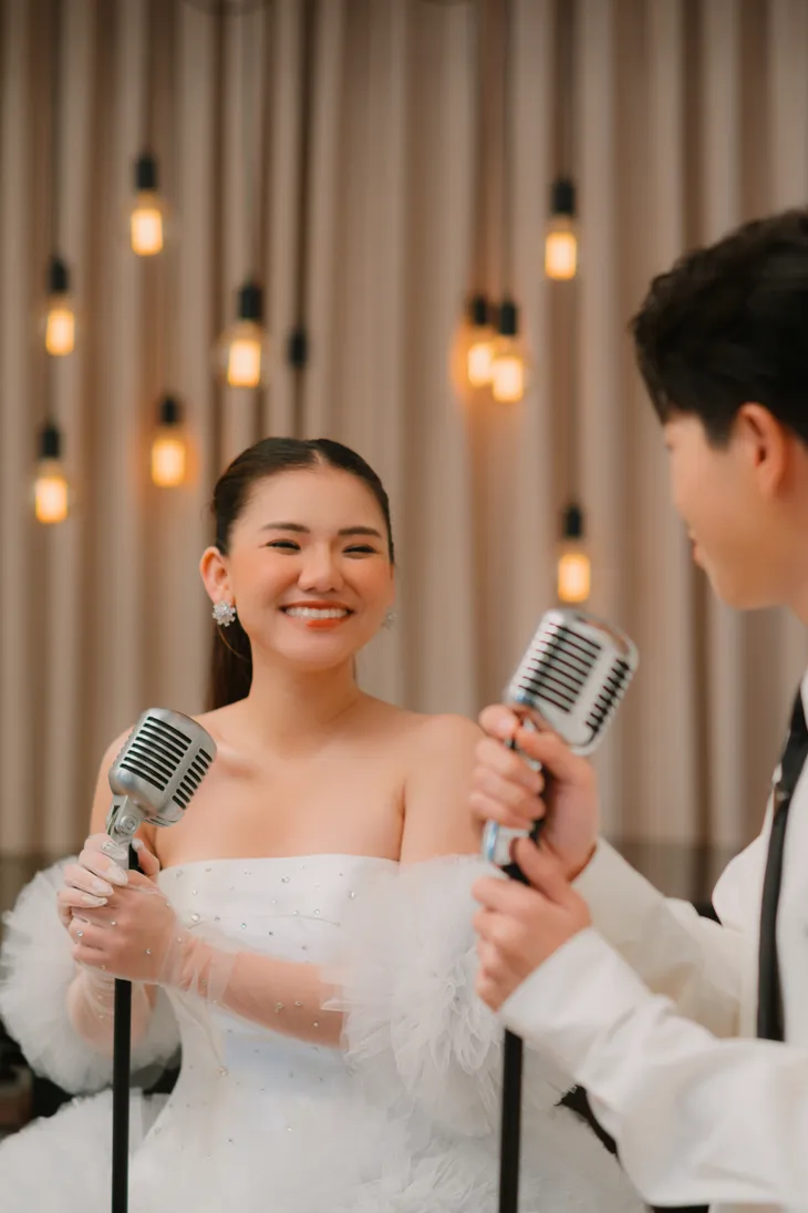 Trước thềm năm mới, Myra Trần - Đức Phúc gây sốt với Tình yêu đến sau - Ảnh 3. Trước thềm năm mới, Myra Trần - Đức Phúc gây sốt với Tình yêu đến sau - Ảnh 3.