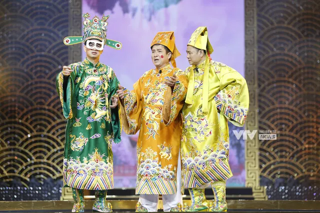 Táo quân 2023: Táo Giao thông Chí Trung lắm mưu nhiều kế - Ảnh 10. Táo quân 2023: Táo Giao thông Chí Trung lắm mưu nhiều kế - Ảnh 10.
