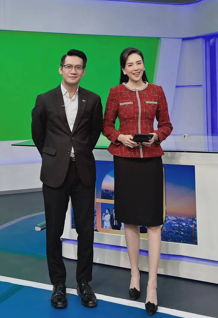 Mặc đẹp diện Tết như MC Mai Ngọc - Ảnh 16. Mặc đẹp diện Tết như MC Mai Ngọc - Ảnh 16.