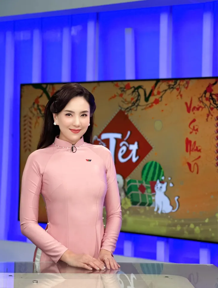 Không khí rộn ràng trên các trường quay VTV ngày đầu năm mới - Ảnh 5. Không khí rộn ràng trên các trường quay VTV ngày đầu năm mới - Ảnh 5.