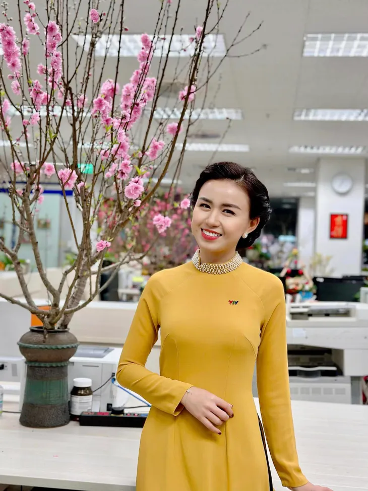 Không khí rộn ràng trên các trường quay VTV ngày đầu năm mới - Ảnh 13. Không khí rộn ràng trên các trường quay VTV ngày đầu năm mới - Ảnh 13.
