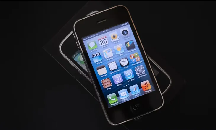 6 chiếc iPhone quan trọng nhất mọi thời đại - Ảnh 2. 6 chiếc iPhone quan trọng nhất mọi thời đại - Ảnh 2.