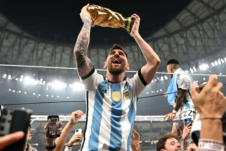 Lionel Messi - Ngôi sao tuổi Mão vĩ đại của bóng đá thế giới - Ảnh 2. Lionel Messi - Ngôi sao tuổi Mão vĩ đại của bóng đá thế giới - Ảnh 2.