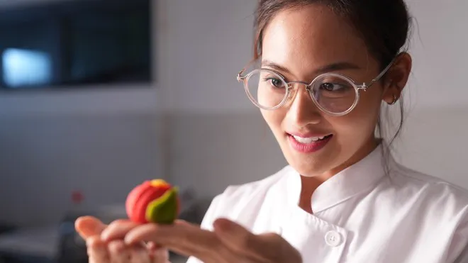 Đừng nói khi yêu: Câu chuyện “trên tình bạn, dưới tình yêu” nhiều thú vị của Đình Tú - Thùy Anh - Ảnh 5. Đừng nói khi yêu: Câu chuyện “trên tình bạn, dưới tình yêu” nhiều thú vị của Đình Tú - Thùy Anh - Ảnh 5.
