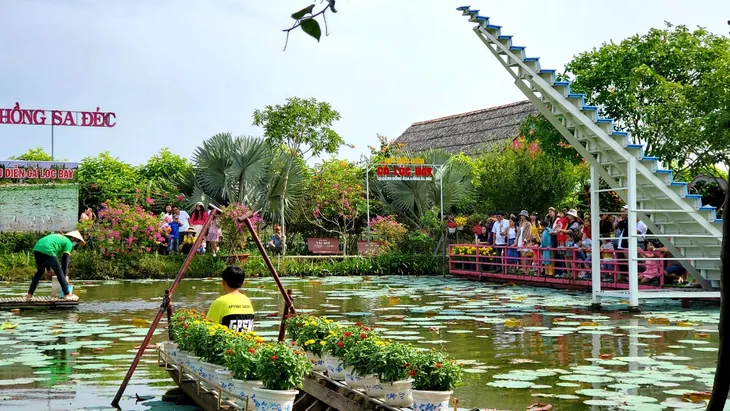 Các tỉnh miền Tây thắng đậm mùa du lịch Tết - Ảnh 3. Các tỉnh miền Tây thắng đậm mùa du lịch Tết - Ảnh 3.