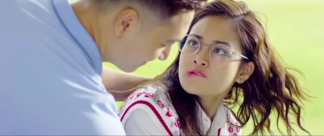 Đừng nói khi yêu: Câu chuyện “trên tình bạn, dưới tình yêu” nhiều thú vị của Đình Tú - Thùy Anh - Ảnh 8. Đừng nói khi yêu: Câu chuyện “trên tình bạn, dưới tình yêu” nhiều thú vị của Đình Tú - Thùy Anh - Ảnh 8.