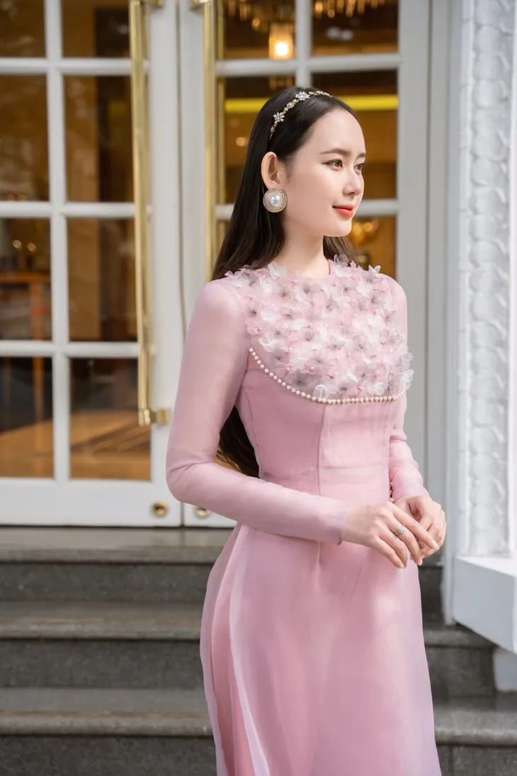 NTK Thảo Nguyễn ra mắt bộ sưu tập TẾT 2023 - Ảnh 2. NTK Thảo Nguyễn ra mắt bộ sưu tập TẾT 2023 - Ảnh 2.