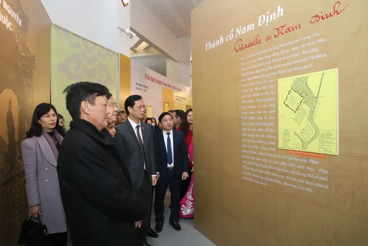 “Dấu ấn Thành Nam” - triển lãm về đô thị cổ gần 800 năm tuổi - Ảnh 7. “Dấu ấn Thành Nam” - triển lãm về đô thị cổ gần 800 năm tuổi - Ảnh 7.