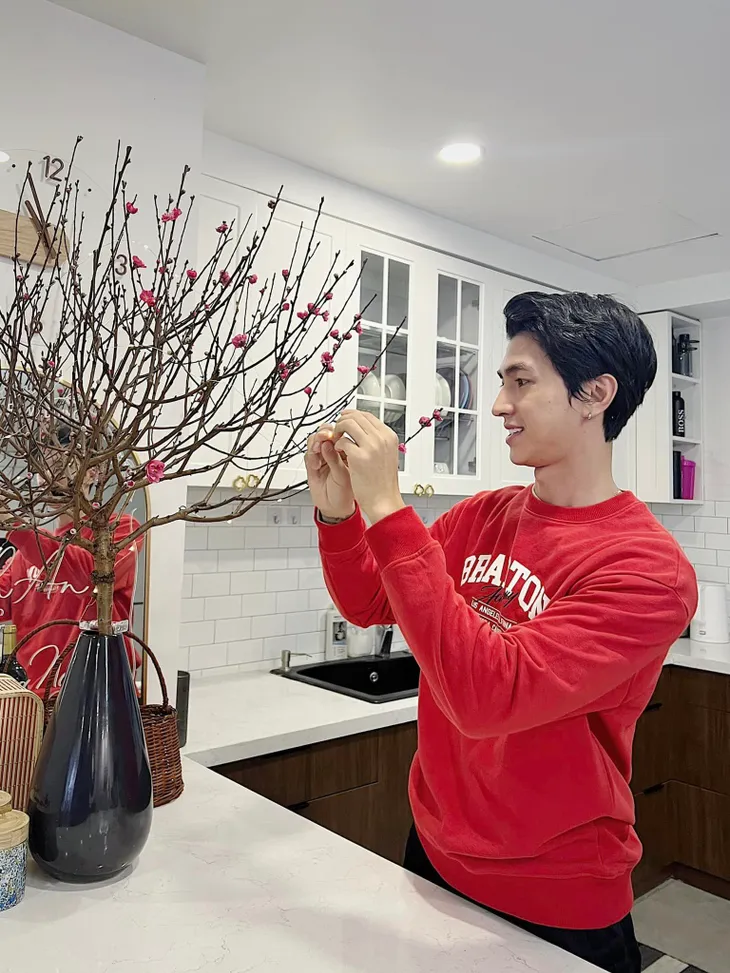 Diễn viên Việt tuần qua: Sum vầy bên gia đình ngày Tết - Ảnh 31. Diễn viên Việt tuần qua: Sum vầy bên gia đình ngày Tết - Ảnh 31.