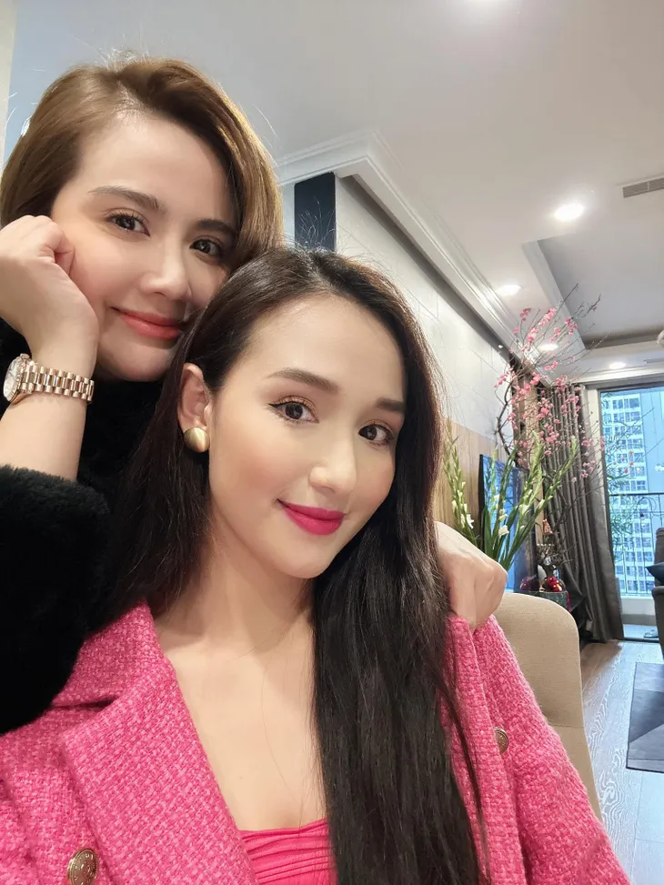 Diễn viên Việt tuần qua: Sum vầy bên gia đình ngày Tết - Ảnh 8. Diễn viên Việt tuần qua: Sum vầy bên gia đình ngày Tết - Ảnh 8.