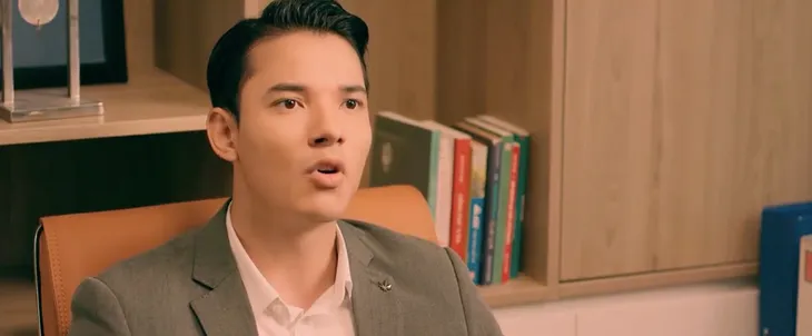 Đừng nói khi yêu - Tập 1: Ly gặp phải sếp hãm, liên tiếp bị chơi xấu - Ảnh 12. Đừng nói khi yêu - Tập 1: Ly gặp phải sếp hãm, liên tiếp bị chơi xấu - Ảnh 12.