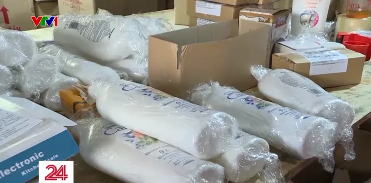 TP Hồ Chí Minh: Tăng cường chống buôn lậu dịp cận Tết - Ảnh 2. TP Hồ Chí Minh: Tăng cường chống buôn lậu dịp cận Tết - Ảnh 2.