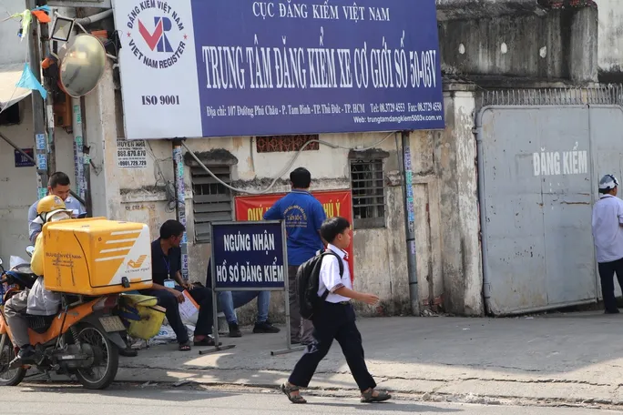 TP Hồ Chí Minh chấn chỉnh hoạt động đăng kiểm xe cơ giới - Ảnh 1. TP Hồ Chí Minh chấn chỉnh hoạt động đăng kiểm xe cơ giới - Ảnh 1.