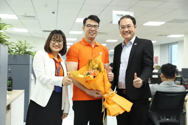 FPT chính thức có 60.000 nhân viên trên toàn cầu - Ảnh 2. FPT chính thức có 60.000 nhân viên trên toàn cầu - Ảnh 2.