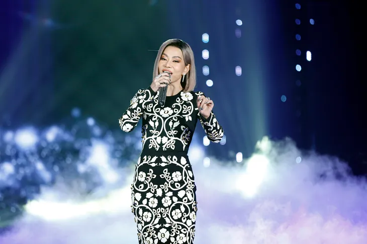 Ly Ly, Bùi Dương Thái Hà cực xinh đẹp trên sân khấu VTV Awards - Ảnh 16. Ly Ly, Bùi Dương Thái Hà cực xinh đẹp trên sân khấu VTV Awards - Ảnh 16.