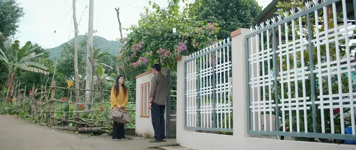 Mẹ rơm - Tập 38: Phát hiện tung tích Mô, Khoản tức tốc lên thành phố - Ảnh 1. Mẹ rơm - Tập 38: Phát hiện tung tích Mô, Khoản tức tốc lên thành phố - Ảnh 1.