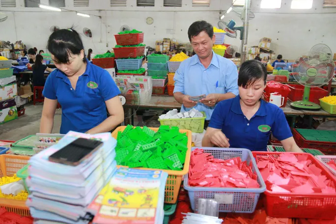 Mức điều chỉnh tiền lương đóng BHXH năm 2023 sẽ thay đổi? - Ảnh 1. Mức điều chỉnh tiền lương đóng BHXH năm 2023 sẽ thay đổi? - Ảnh 1.