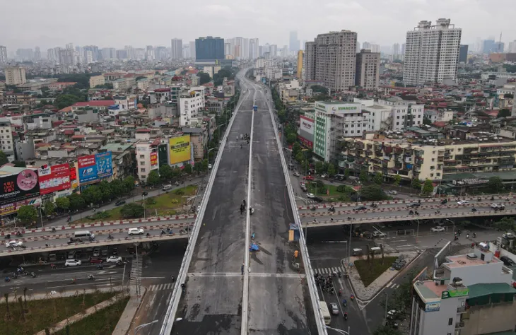 Hà Nội thông xe đường Vành đai 2 trên cao vào 11/1/2023 - Ảnh 1. Hà Nội thông xe đường Vành đai 2 trên cao vào 11/1/2023 - Ảnh 1.