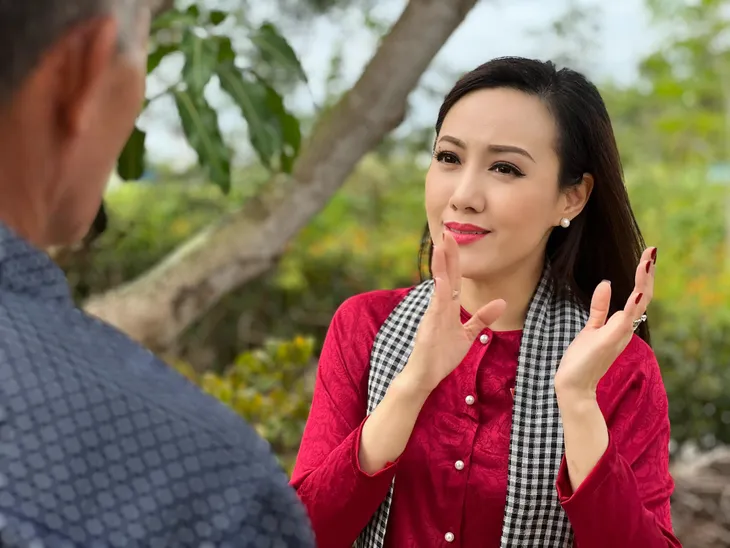 BTV Hoài Anh đẹp rạng rỡ trong Cảm hứng bất tận - Ảnh 4. BTV Hoài Anh đẹp rạng rỡ trong Cảm hứng bất tận - Ảnh 4.
