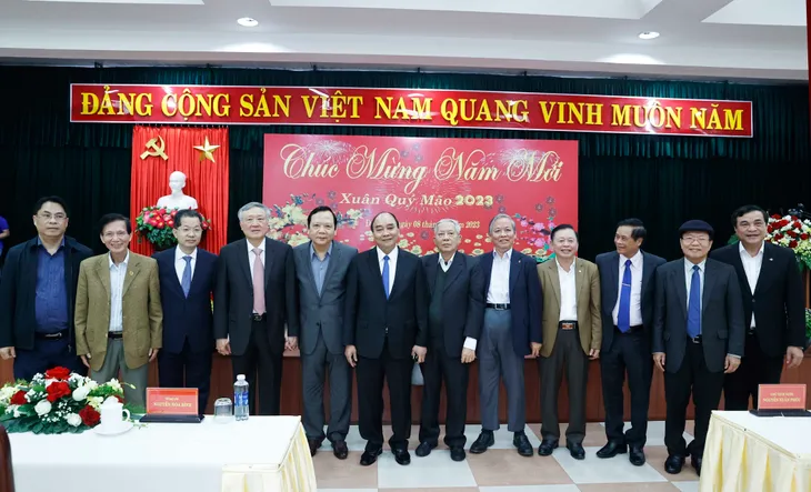 Các tỉnh thành miền Trung - Tây Nguyên phải phản ứng chính sách kịp thời hơn nữa - Ảnh 2. Các tỉnh thành miền Trung - Tây Nguyên phải phản ứng chính sách kịp thời hơn nữa - Ảnh 2.