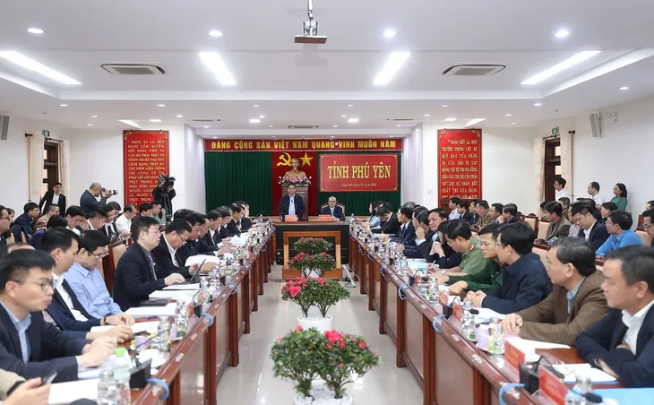 Thủ tướng Phạm Minh Chính: Phú Yên biến nội lực thành nguồn lực để phát triển - Ảnh 3. Thủ tướng Phạm Minh Chính: Phú Yên biến nội lực thành nguồn lực để phát triển - Ảnh 3.