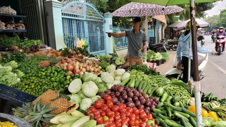 Giá thực phẩm ở TP Hồ Chí Minh neo cao sau Tết - Ảnh 1. Giá thực phẩm ở TP Hồ Chí Minh neo cao sau Tết - Ảnh 1.