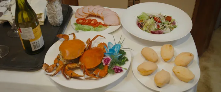 Dưới bóng cây hạnh phúc - Tập 14: Cuộc sống trốn nợ sang chảnh của vợ chồng trẻ - Ảnh 11. Dưới bóng cây hạnh phúc - Tập 14: Cuộc sống trốn nợ sang chảnh của vợ chồng trẻ - Ảnh 11.