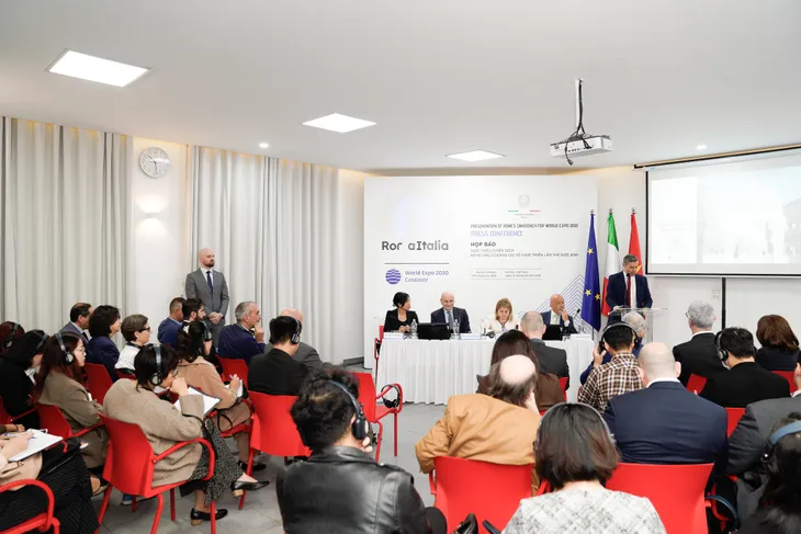 Italy giới thiệu chiến dịch Roma ứng cử đăng cai tổ chức World Expo 2030 tại Việt Nam - Ảnh 3. Italy giới thiệu chiến dịch Roma ứng cử đăng cai tổ chức World Expo 2030 tại Việt Nam - Ảnh 3.
