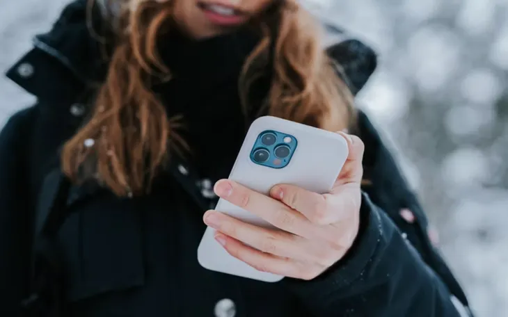 Đi tìm sự khác biệt giữa người dùng Android và iPhone - Ảnh 1. Đi tìm sự khác biệt giữa người dùng Android và iPhone - Ảnh 1.