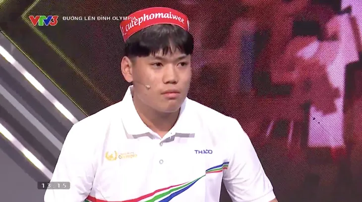 Đường lên đỉnh Olympia: Liên tiếp dẫn đầu 4 vòng thi, nam sinh Hà Nội ghi danh vào cuộc thi Tháng - Ảnh 3. Đường lên đỉnh Olympia: Liên tiếp dẫn đầu 4 vòng thi, nam sinh Hà Nội ghi danh vào cuộc thi Tháng - Ảnh 3.