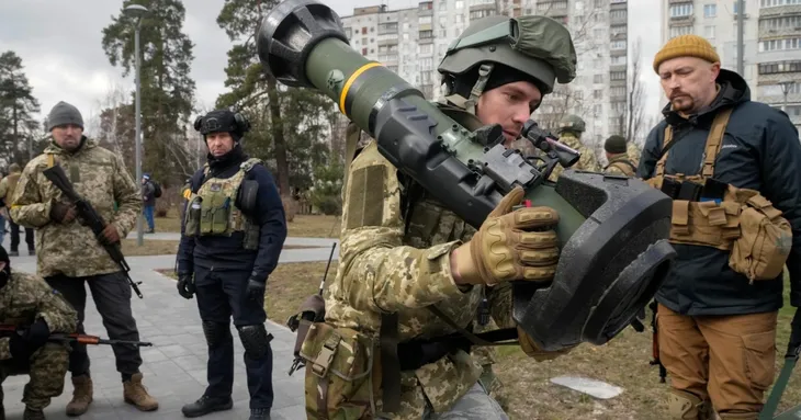 Căng thẳng Nga - Ukraine leo thang, cuộc xung đột sẽ còn kéo dài? - Ảnh 9. Căng thẳng Nga - Ukraine leo thang, cuộc xung đột sẽ còn kéo dài? - Ảnh 9.