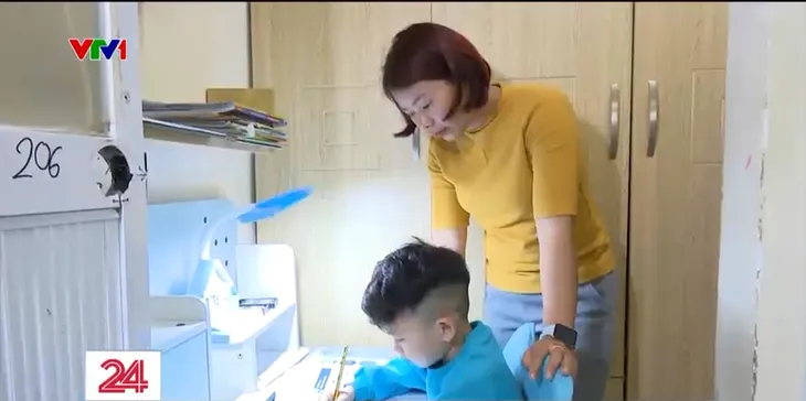 Cho con học trước khi vào lớp 1: Cần cẩn trọng, tránh tác dụng ngược - Ảnh 1. Cho con học trước khi vào lớp 1: Cần cẩn trọng, tránh tác dụng ngược - Ảnh 1.