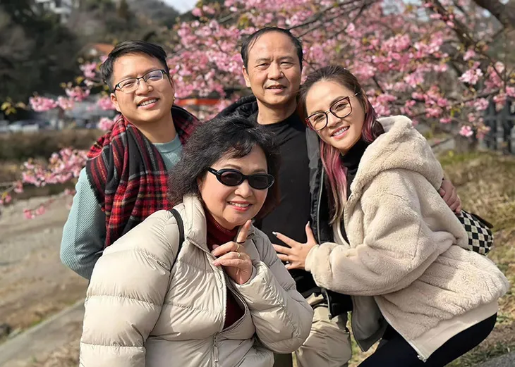 Sao Việt ngày 13/2: Vợ chồng Tăng Thanh Hà hẹn hò, gia đình Bình Minh đón Valentine sớm - Ảnh 4. Sao Việt ngày 13/2: Vợ chồng Tăng Thanh Hà hẹn hò, gia đình Bình Minh đón Valentine sớm - Ảnh 4.