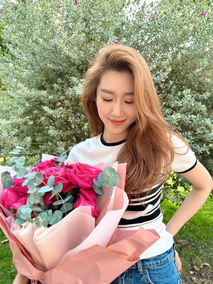 Đỗ Mỹ Linh dự đoán nhận quà Valentine là nhẫn kim cương, Ngô Thanh Vân bối rối trước dịp lễ Tình nhân - Ảnh 7. Đỗ Mỹ Linh dự đoán nhận quà Valentine là nhẫn kim cương, Ngô Thanh Vân bối rối trước dịp lễ Tình nhân - Ảnh 7.