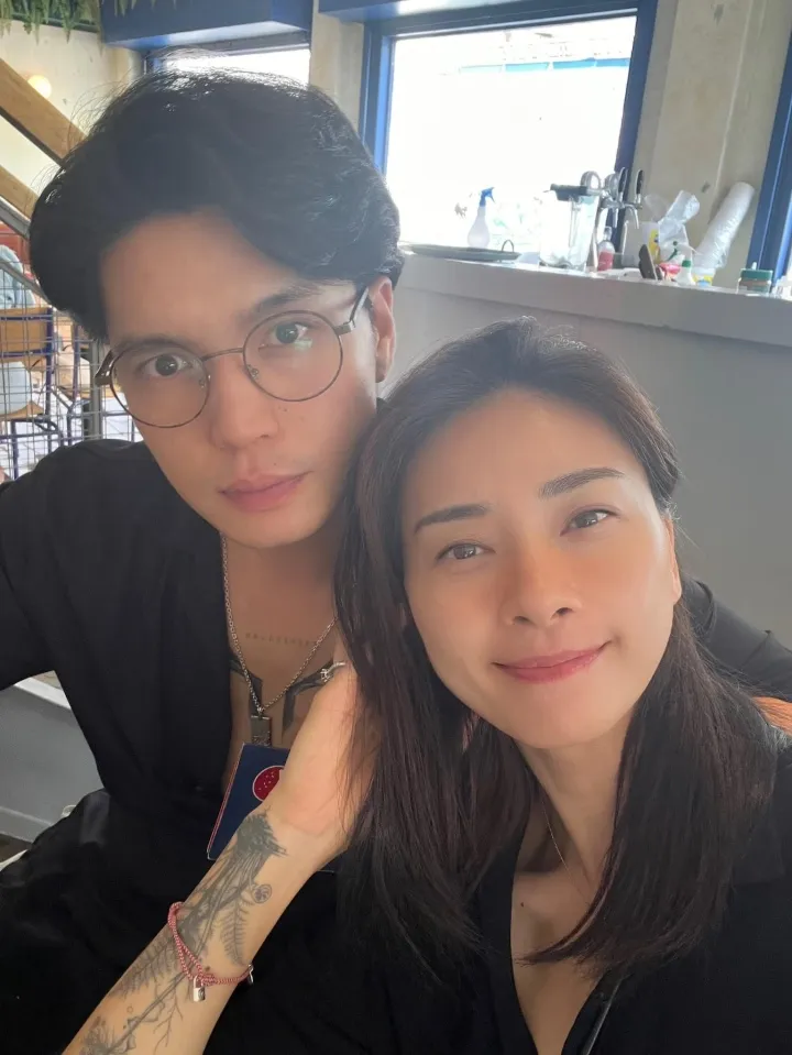 Đỗ Mỹ Linh dự đoán nhận quà Valentine là nhẫn kim cương, Ngô Thanh Vân bối rối trước dịp lễ Tình nhân - Ảnh 2. Đỗ Mỹ Linh dự đoán nhận quà Valentine là nhẫn kim cương, Ngô Thanh Vân bối rối trước dịp lễ Tình nhân - Ảnh 2.