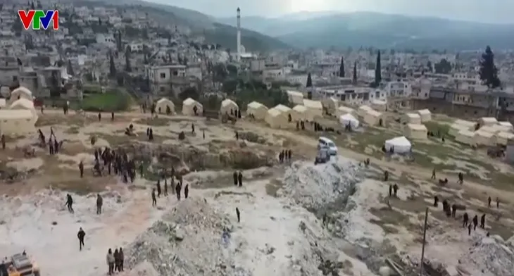 Số người thiệt mạng do động đất ở Thổ Nhĩ Kỳ và Syria vượt 37 nghìn - Ảnh 1. Số người thiệt mạng do động đất ở Thổ Nhĩ Kỳ và Syria vượt 37 nghìn - Ảnh 1.