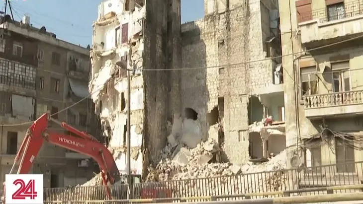 Số người thiệt mạng do động đất ở Thổ Nhĩ Kỳ và Syria vượt 37 nghìn - Ảnh 2. Số người thiệt mạng do động đất ở Thổ Nhĩ Kỳ và Syria vượt 37 nghìn - Ảnh 2.
