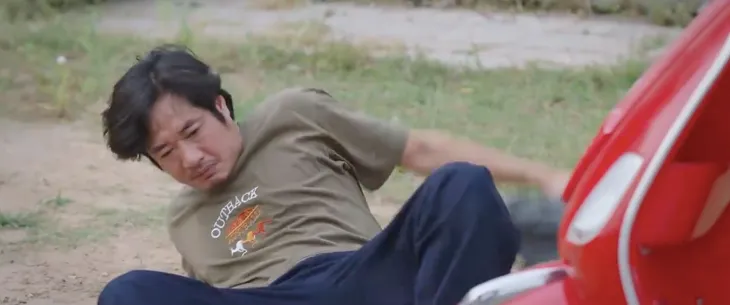 Dưới bóng cây hạnh phúc - Tập 16: Son sấp ngửa lo việc nhà, Tuyết ngồi rỗi ăn chơi - Ảnh 29. Dưới bóng cây hạnh phúc - Tập 16: Son sấp ngửa lo việc nhà, Tuyết ngồi rỗi ăn chơi - Ảnh 29.