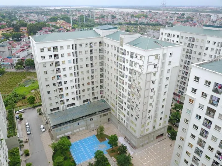Rao suất mua nhà ở xã hội, phí lót tay vài trăm triệu đồng - Ảnh 1. Rao suất mua nhà ở xã hội, phí lót tay vài trăm triệu đồng - Ảnh 1.