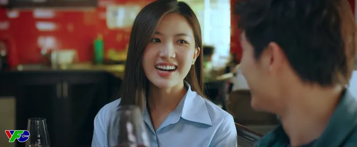 Đừng nói khi yêu - Tập 9: Tú bênh Ly, mắng Trang tẽn tò trước cả nhà - Ảnh 1. Đừng nói khi yêu - Tập 9: Tú bênh Ly, mắng Trang tẽn tò trước cả nhà - Ảnh 1.