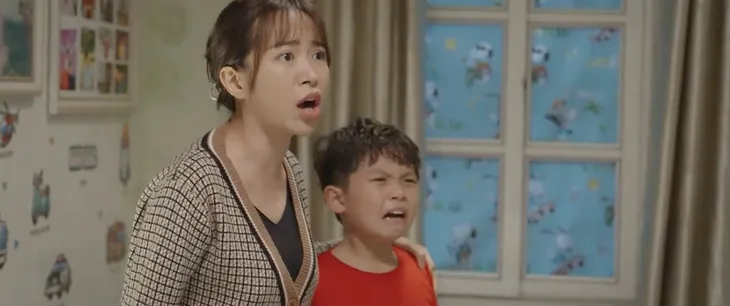 Dưới bóng cây hạnh phúc - Tập 17: Son ấm ức khi bị cả nhà chồng xúm vào ức hiếp - Ảnh 10. Dưới bóng cây hạnh phúc - Tập 17: Son ấm ức khi bị cả nhà chồng xúm vào ức hiếp - Ảnh 10.